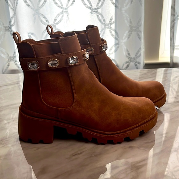 Booties - Picture 2 of 4